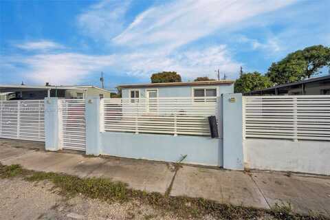 881 West Dr, Opa Locka, FL 33054