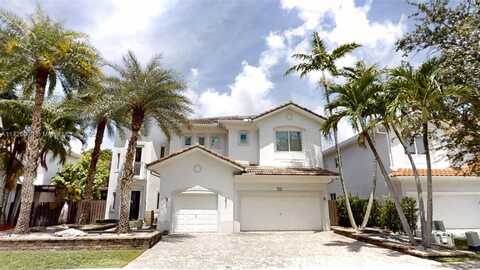 7044 NW 113th Pl, Doral, FL 33178