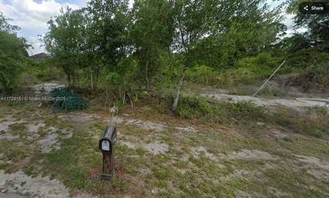 808 Frederick Reid St E, Lehigh Acres, FL 33974