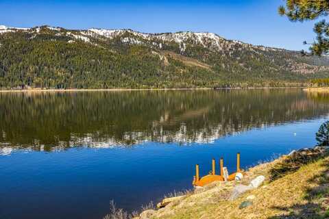 12849 Dawn Drive, Donnelly, ID 83615