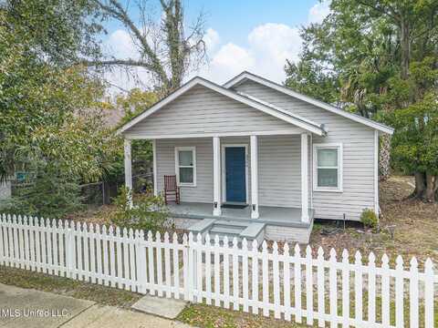 3306 12th Street, Gulfport, MS 39501