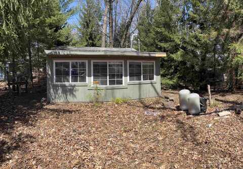 4331 Oak Beach, Harrison, MI 48625