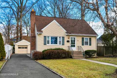 358 Oakwood Avenue, Kenilworth, NJ 07033