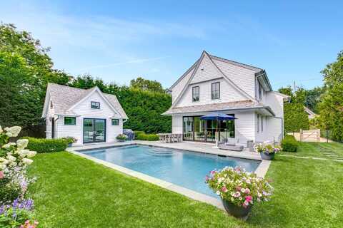 54 Miller Lane E, East Hampton, NY 11937