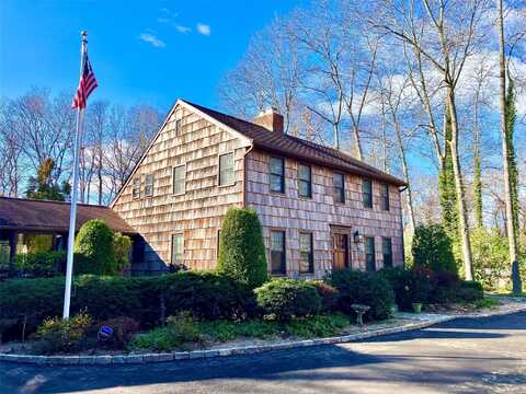 807 Union Avenue, Aquebogue, NY 11901