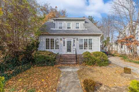 15 Catherine Street, Valley Stream, NY 11581