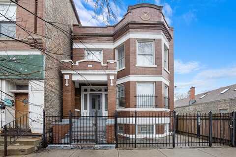 2405 S Troy Street, Chicago, IL 60623