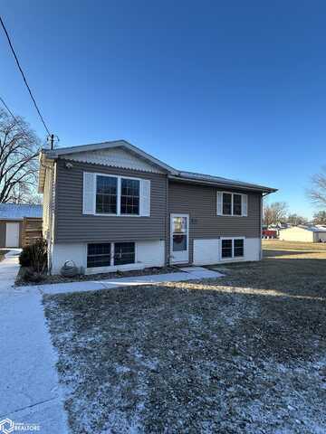 206 Selma Street, Eldon, IA 52554