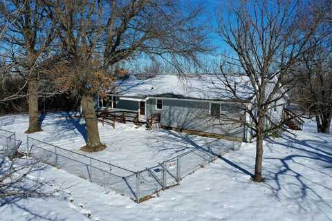 6604 K-4 Hwy, Meriden, KS 66512