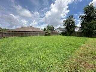 8404 PRINCE Drive, Chalmette, LA 70043