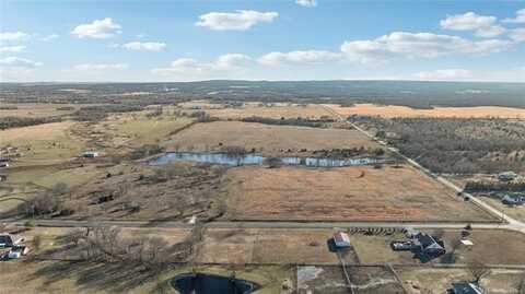 201 S Harvard Road, Mounds, OK 74047