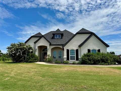 208 Grace Lane, Azle, TX 76020