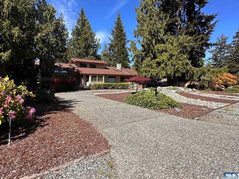106 Fairway Pl, Sequim, WA 98382