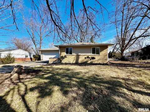 5310 N FRIAR Lane, Peoria, IL 61614