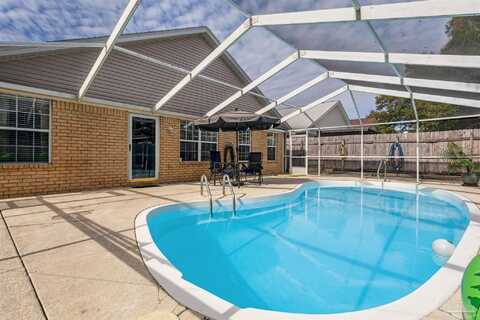 1412 Greystone Dr, Pensacola, FL 32514