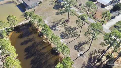 8094 Virginia Ln, Milton, FL 32583