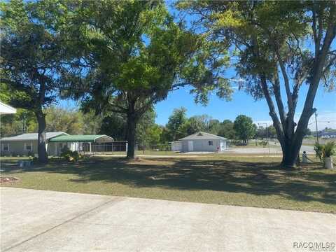 6873 W Rich Street, Crystal River, FL 34428