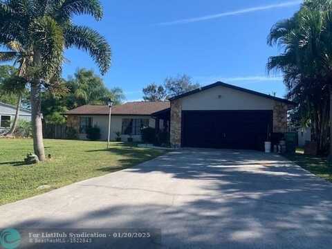 385 NW Broadview St, Port Saint Lucie, FL 34983