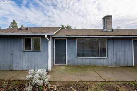 646 W QUINALT ST, Springfield, OR 97477