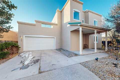 6681 Camino Rojo, Santa Fe, NM 87507