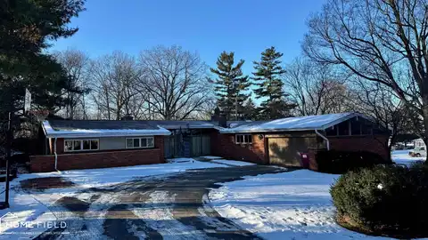 685 Riverbend, Owosso, MI 48867