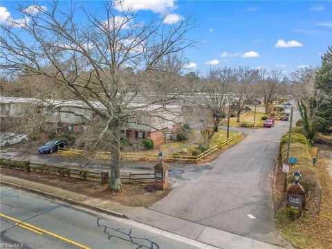 3814-a Country Club Road, Winston Salem, NC 27104