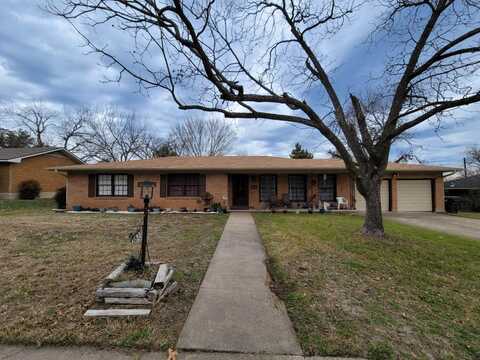 3833 Huaco Lane, Waco, TX 76710