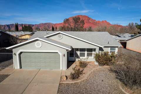 37 E 520 S, Ivins, UT 84738