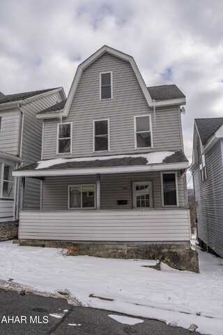 211 Maple Avenue, Altoona, PA 16601