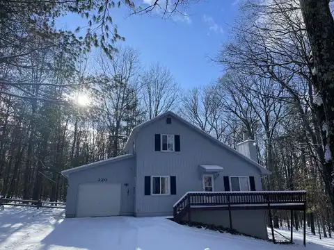 320 Green Street, Roscommon, MI 48653