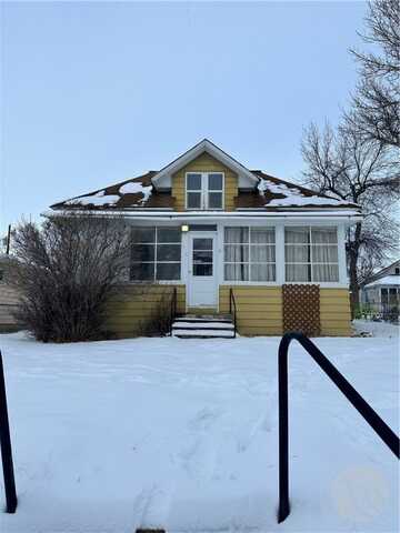 403 First St NE, Harlowton, MT 59036