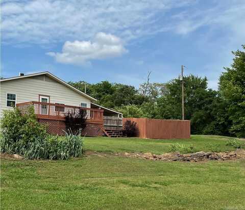 99 Sandtown Road, Morrilton, AR 72110
