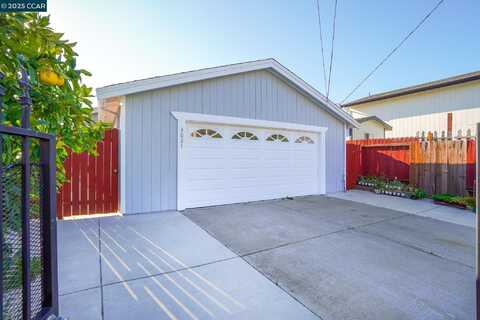 3021 Kansas Street, Oakland, CA 94602