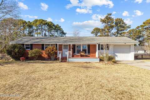 115 Crescent Drive, Beaufort, NC 28516