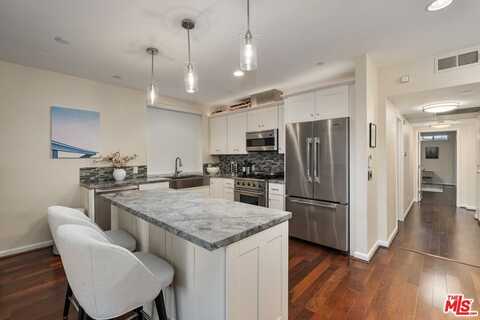 20 Catamaran St, Marina Del Rey, CA 90292