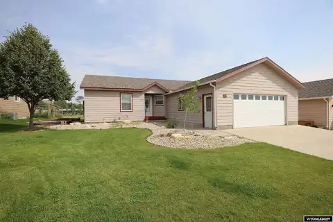 26 Harmony Street, Buffalo, WY 82834