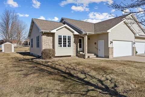 108 Country View Drive, Mechanicsville, IA 52306