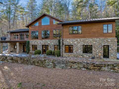 500 Oleta Mill Trail, Hendersonville, NC 28792