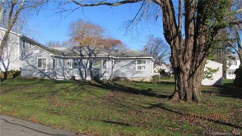 11 Bond Street, East Lyme, CT 06357