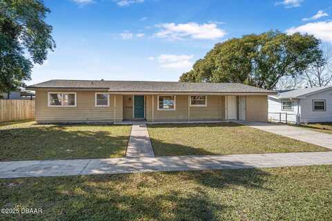 2318 Fairgren Avenue, Deltona, FL 32738