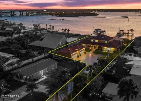 3318 S Peninsula Drive, Port Orange, FL 32127