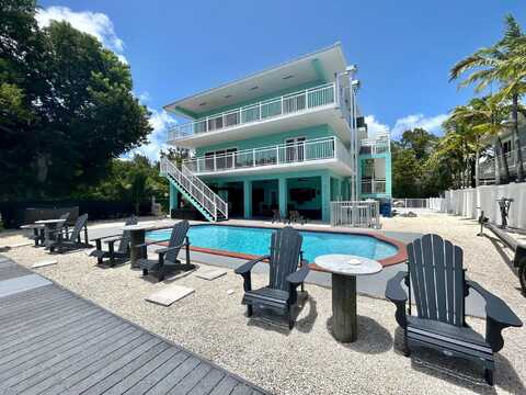 101 2nd Lane, Key Largo, FL 33037
