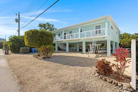 102 VENETIAN Drive, Lower Matecumbe, FL 33036