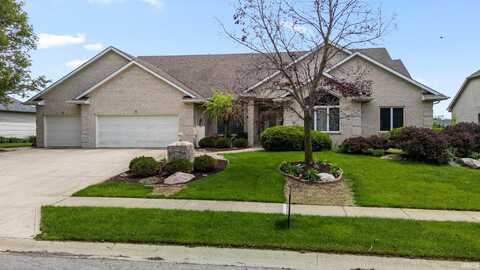 6704 Cherry Hill Parkway, Fort Wayne, IN 46835