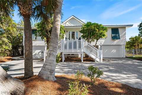 1062 S Yachtsman Drive, Sanibel, FL 33957