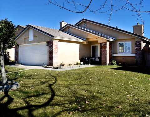 45650 Victoria Avenue, Lancaster, CA 93534