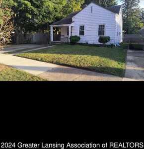 1117 Woodbine Avenue, Lansing, MI 48910