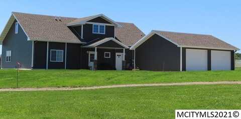 2500 S 32nd St, CLEAR LAKE, IA 50428