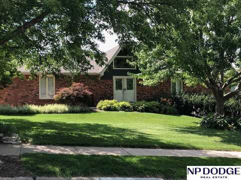 11108 N 62 Street, Omaha, NE 68152