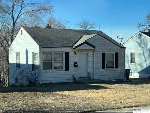 3752 N 54th Street, Omaha, NE 68104